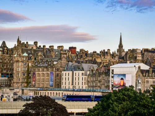 Edinburgh skyline